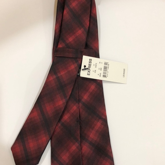 NWT EXPRESS MEN’s TIE. Red/Black - Picture 3 of 3